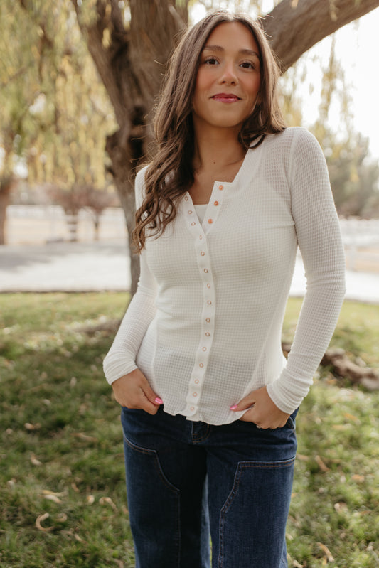 FREE PEOPLE GOING PLACES CARDI IN IVORY