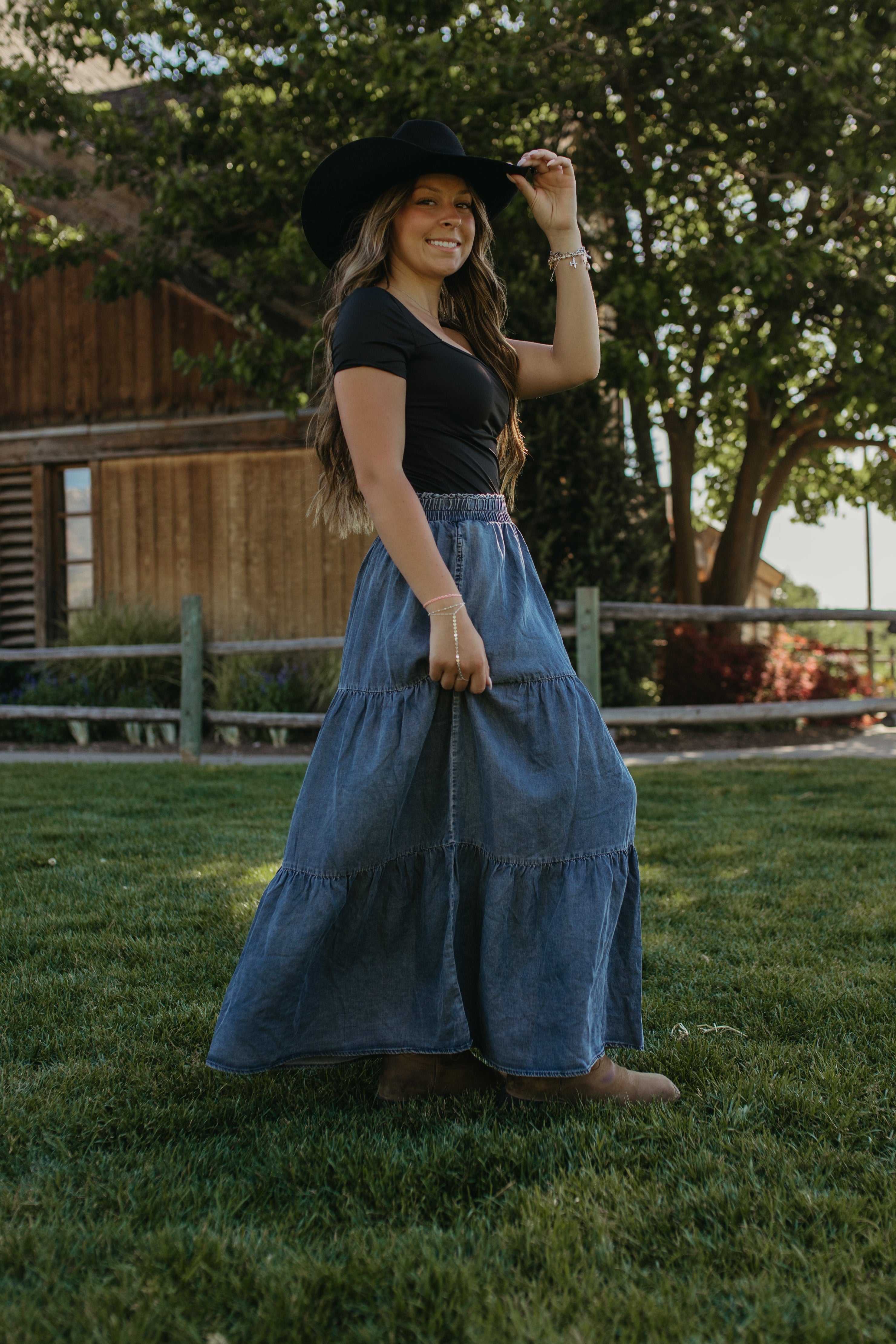 THE SOL DENIM TIERED MAXI SKIRT – Pink Desert