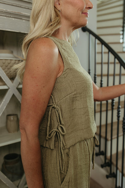 THE OAKLEY OLIVE GREEN TANK