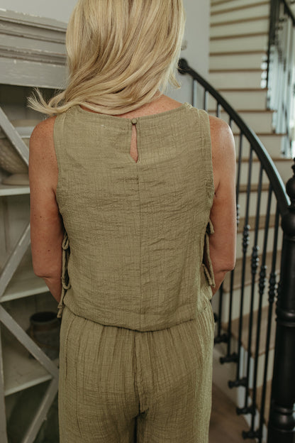 THE OAKLEY OLIVE GREEN TANK