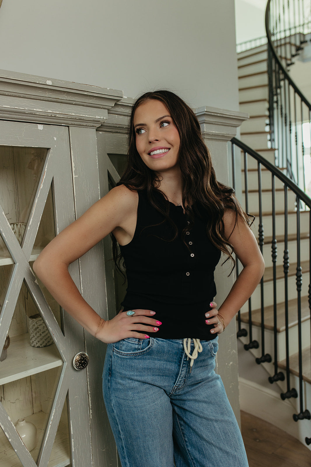 THE ILIA RIBBED HENLEY TANK TOP IN BLACK