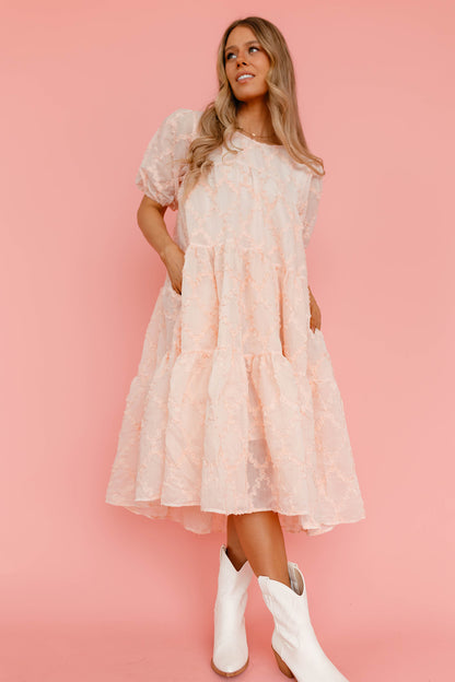 THE MIRABELLE PUFF SLEEVE DRESS IN PEACH