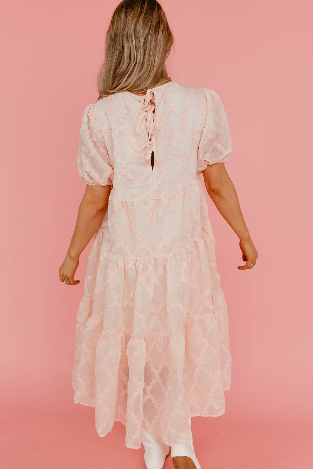THE MIRABELLE PUFF SLEEVE DRESS IN PEACH