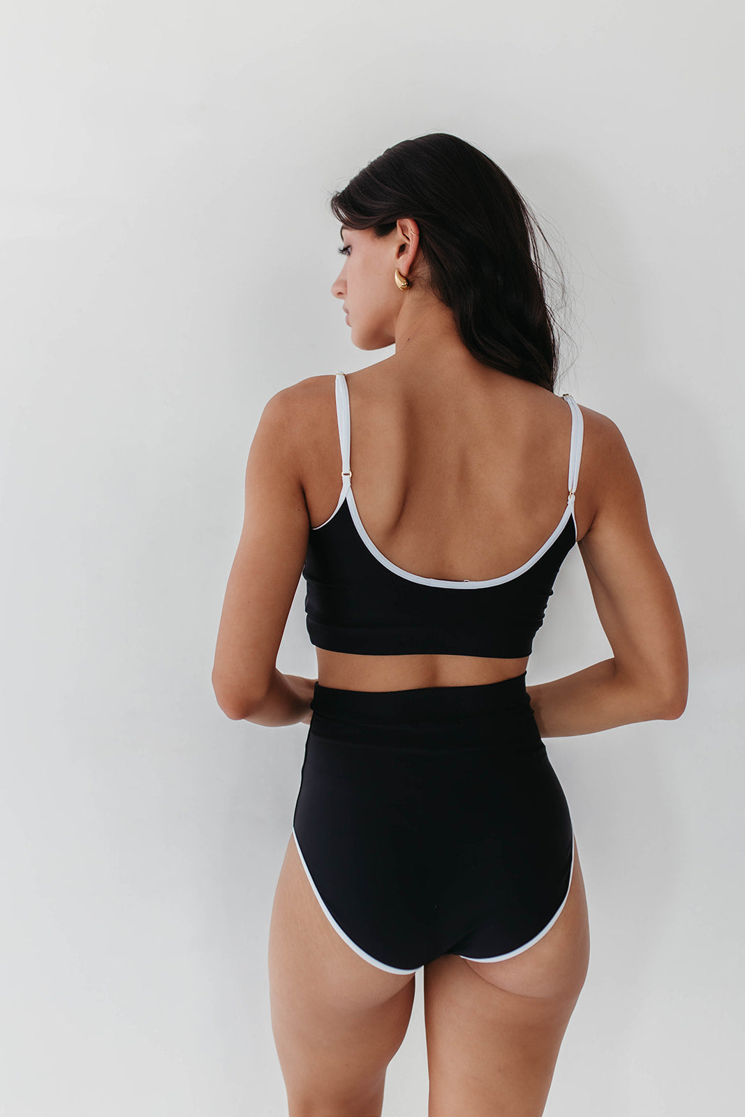 COCO SWIM TOP WITH CONTRAST TRIM IN BLACK BY PINK DESERT – Pink Desert