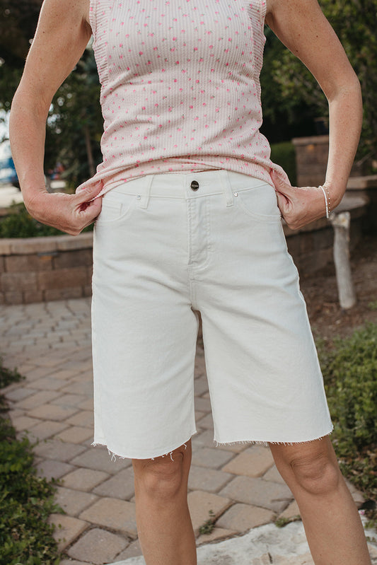 THE SALEM SLOUCHY BERMUDA SHORTS IN WHITE