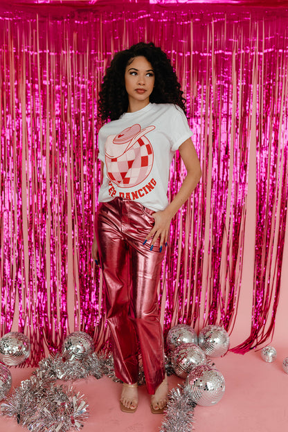 THE KEEP DANCING TEE IN WHITE BY PINK DESERT