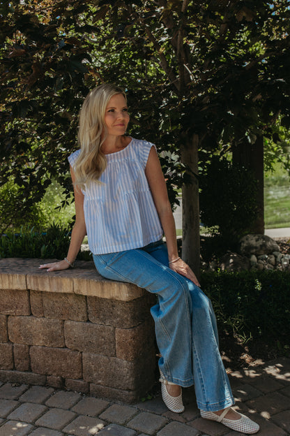 THE JULIANA STRIPE TOP IN BLUE