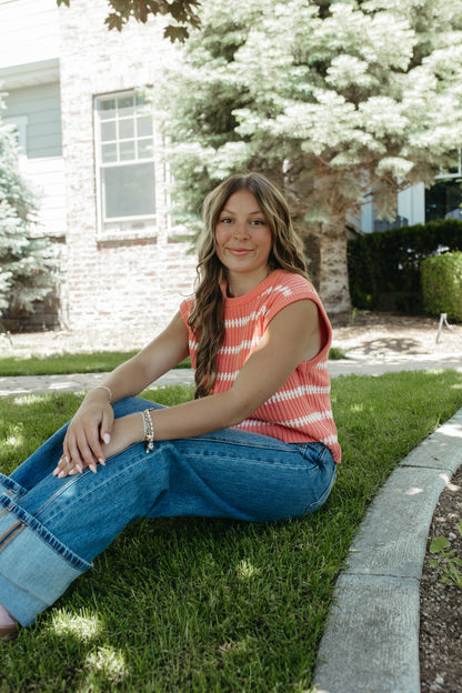 THE RUBY STRIPE TOP IN CORAL