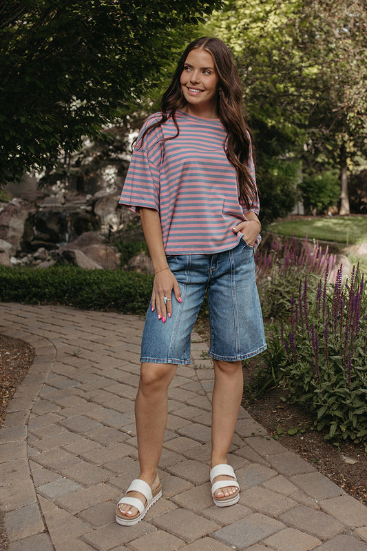 THE EVELYN OVERSIZED STRIPE TEE IN BLUE/PINK