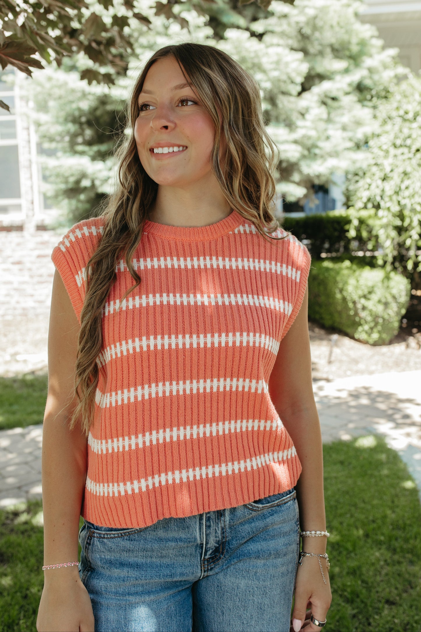 THE RUBY STRIPE TOP IN CORAL