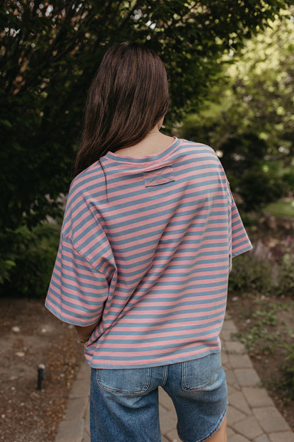 THE EVELYN OVERSIZED STRIPE TEE IN BLUE/PINK