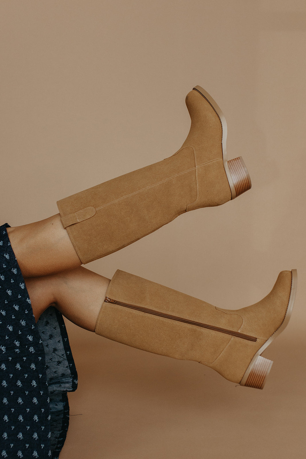THE MIA DUSTON BOOT IN TAN SUEDE