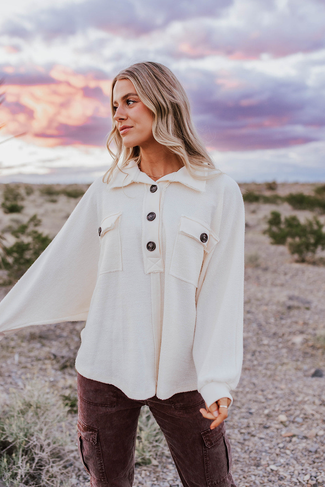 THE LIZZY COLLARED PULLOVER IN CREAM