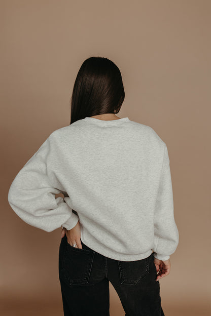 THE GAMEDAY SWEATSHIRT IN GRAY