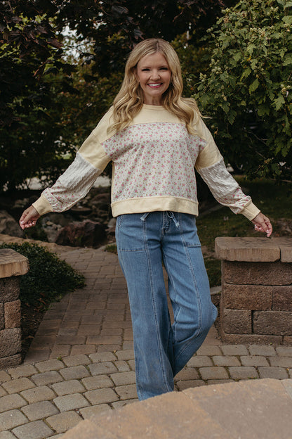 THE KYOMI FLORAL PATCHWORK SWEATSHIRT IN CREAM