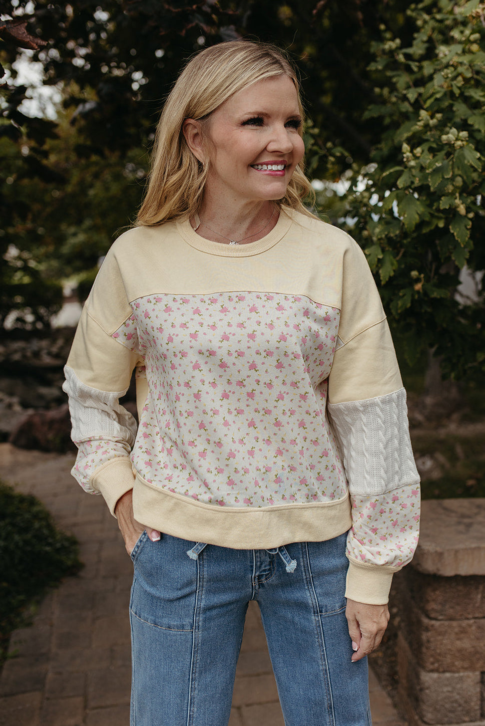 THE KYOMI FLORAL PATCHWORK SWEATSHIRT IN CREAM