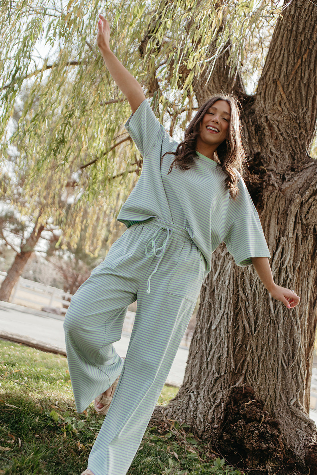 THE CHARITY STRIPED SET IN MINT & LILAC