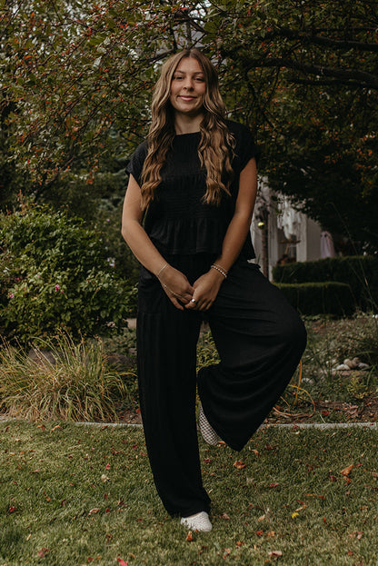 THE AZALEA RELAXED SMOCKED KNIT SET IN BLACK