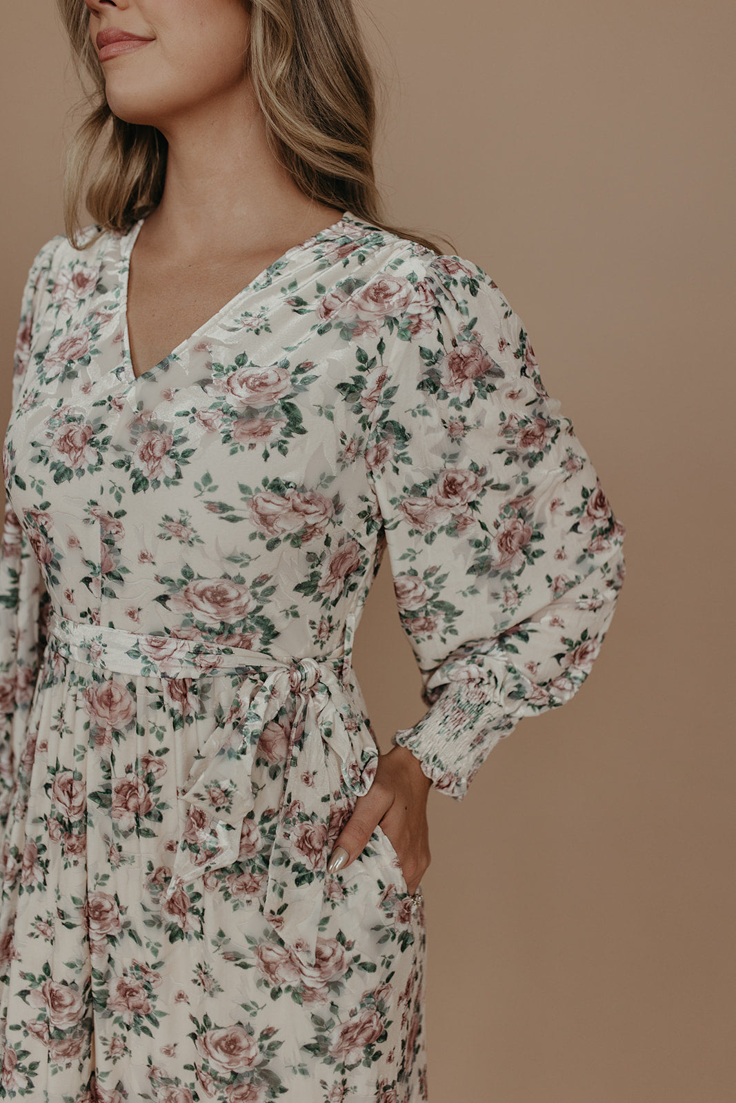 THE MARYANN FLORAL VELVET DRESS IN CREAM
