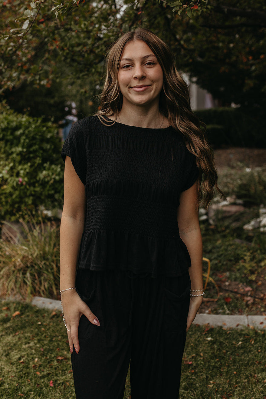 THE AZALEA RELAXED SMOCKED KNIT SET IN BLACK