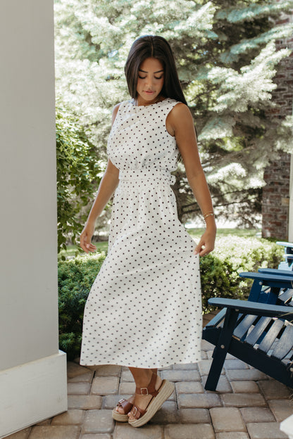 THE QUINCY POLKA DOT FLARE SLEEVELESS SET IN IVORY