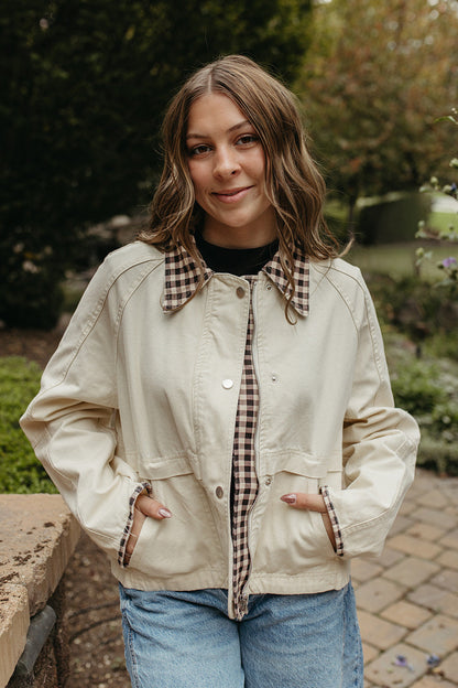 THE ALMA GINGHAM JACKET IN OATMEAL