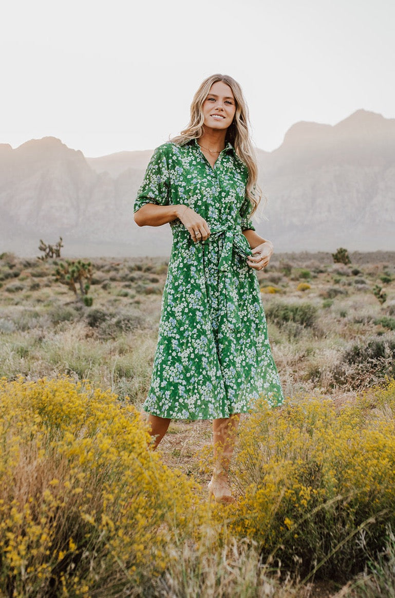 THE AUDREY BUTTON FRONT DRESS IN GREEN FLORAL BY PINK DESERT