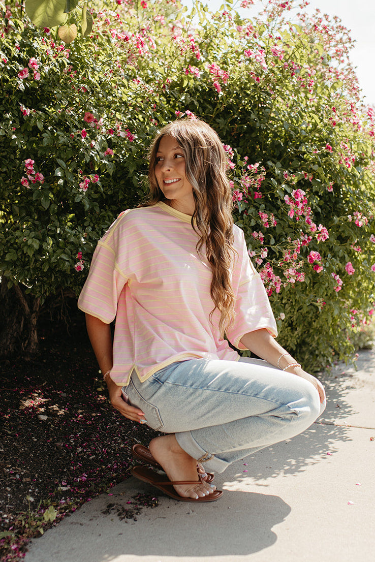THE ZORA RELAXED STRIPED TEE IN PINK/YELLOW