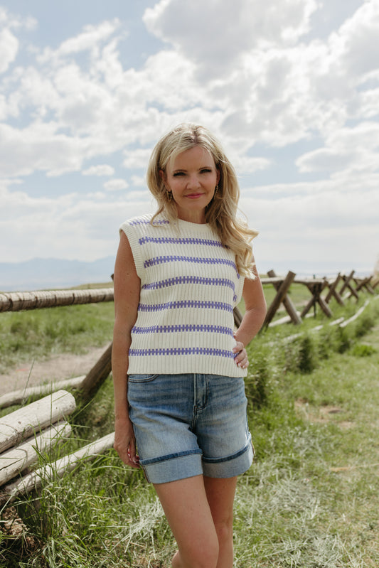 THE RUBY STRIPE TOP IN IVORY/PURPLE