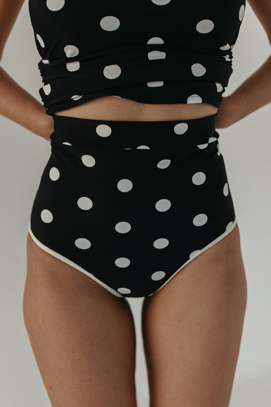 CONTRAST TRIM SWIM BOTTOM IN DOTS BY PINK DESERT