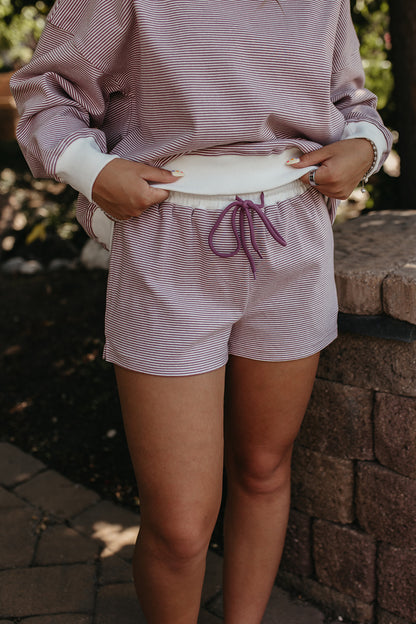 THE REESE STRIPE SHORTS IN PURPLE