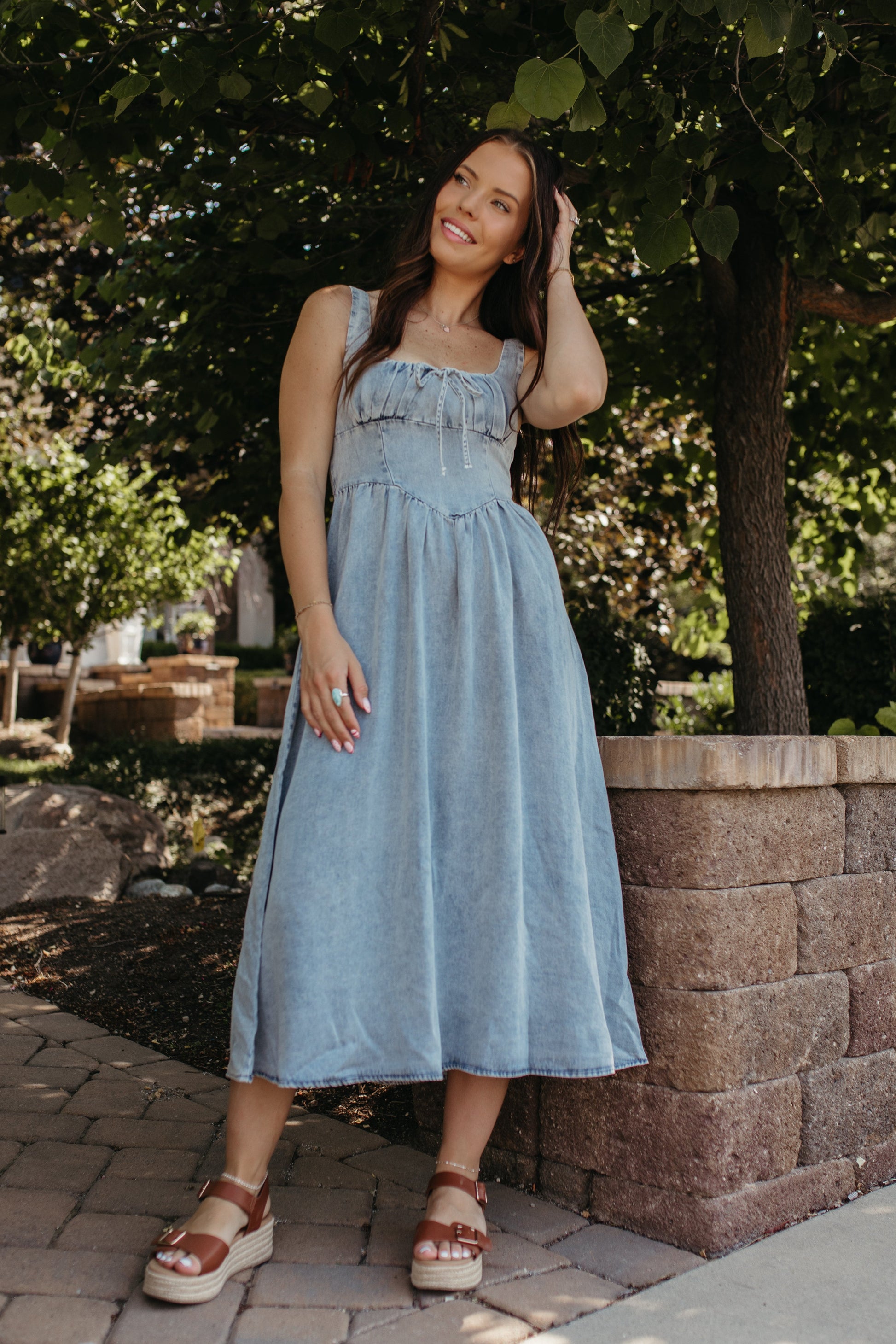 THE ADELE WASHED DENIM MIDI DRESS IN CHAMBRAY Small