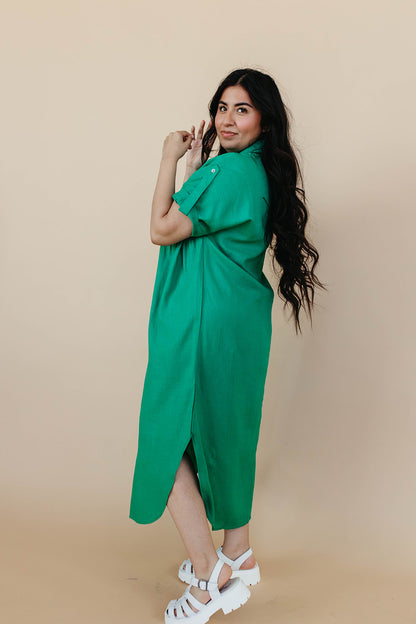 THE KEIRA BUTTON DOWN DRESS IN KELLY GREEN