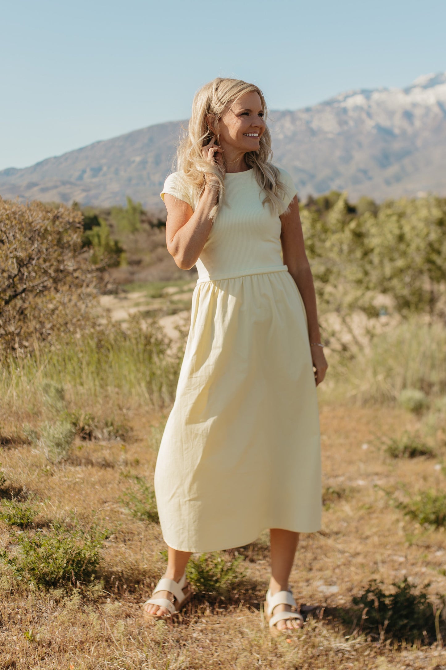 THE ANNA LYNN MIDI DRESS IN BANANA CREAM