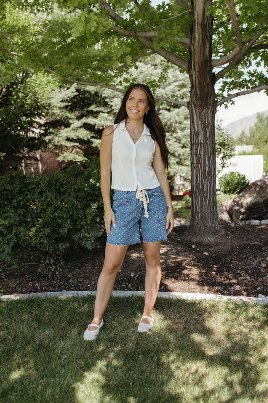 THE ELIZABETH COLLAR NECK TOP IN IVORY