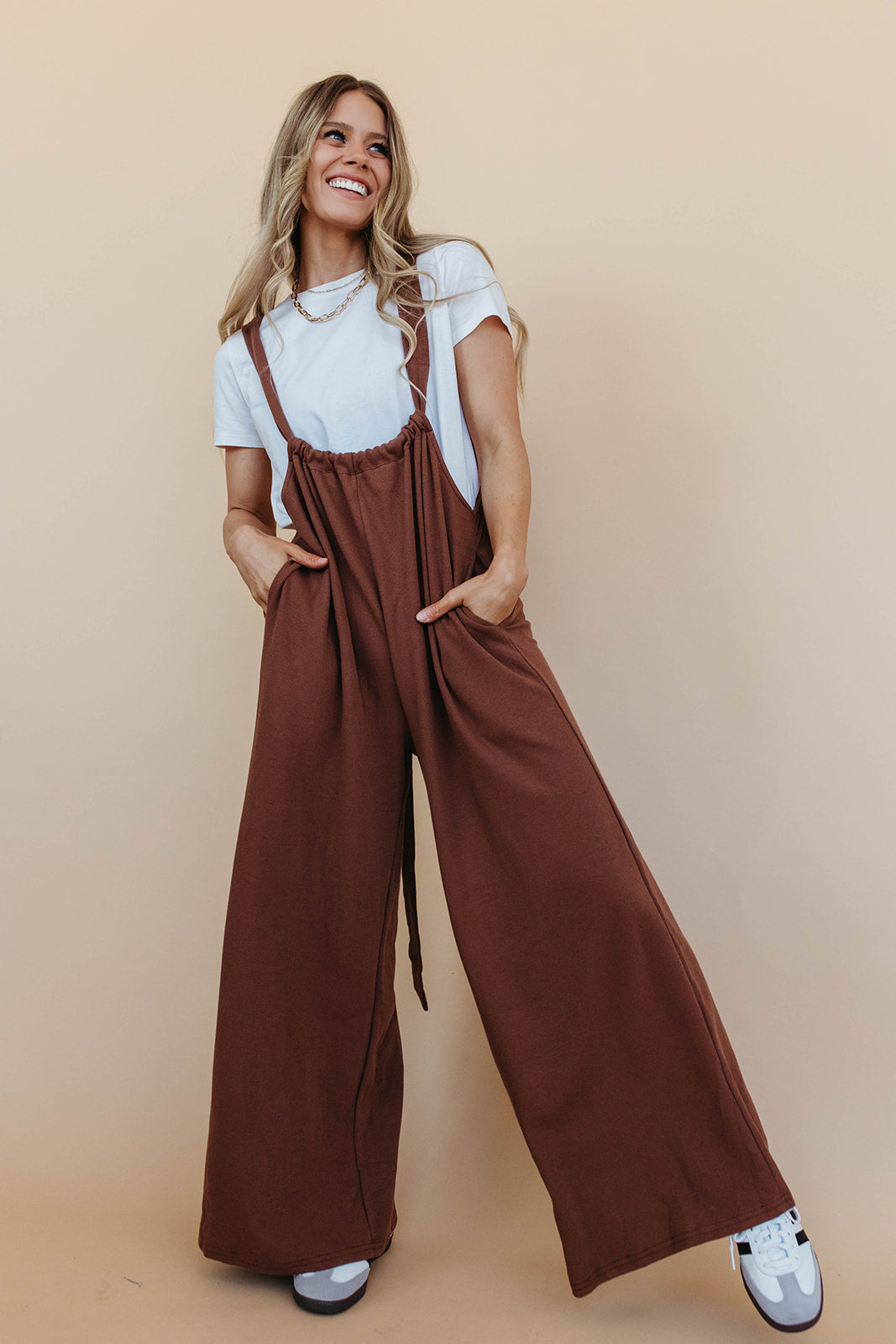 THE HANSON DRAWSTRING JUMPSUIT IN BROWN Pink Desert
