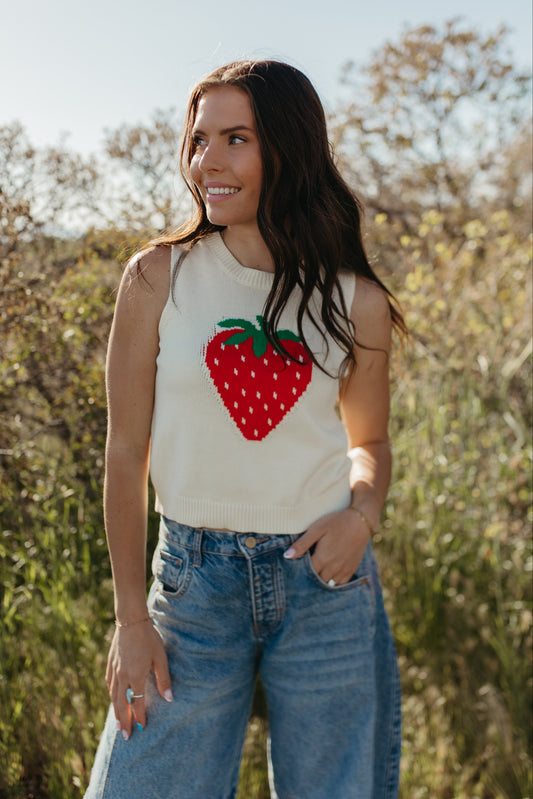 THE PIPER STRAWBERRY KNIT TANK