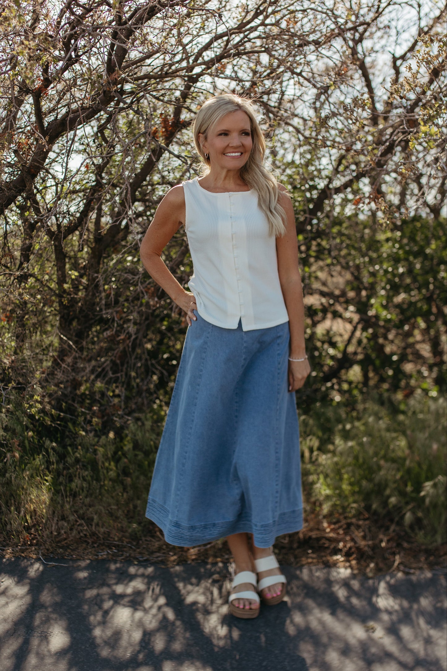 THE SOPHIE TEXTURED BUTTON TANK IN WHITE