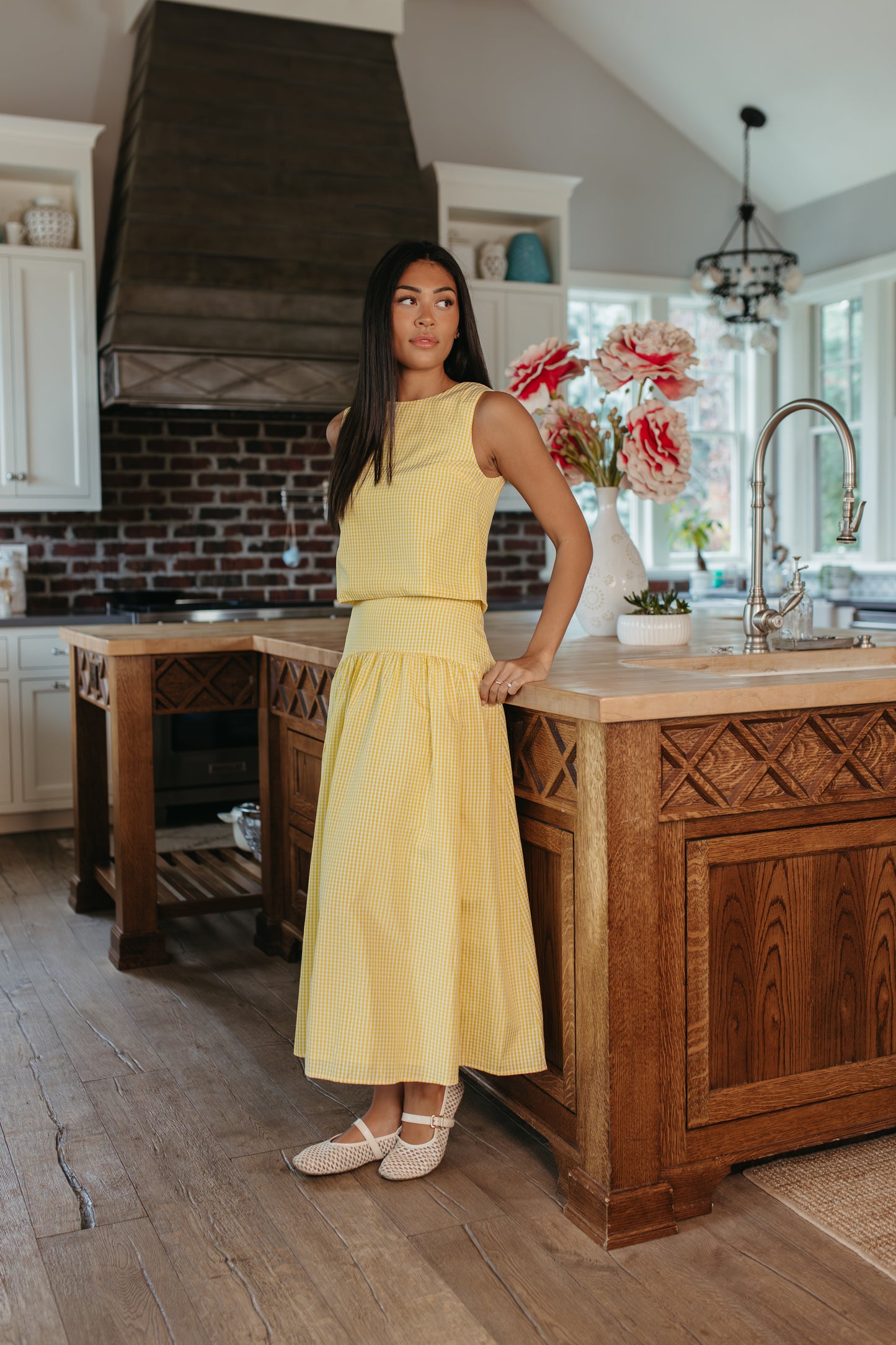 THE PRESLEY GINGHAM TOP IN LEMON