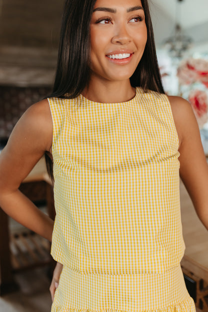 THE PRESLEY GINGHAM TOP IN LEMON