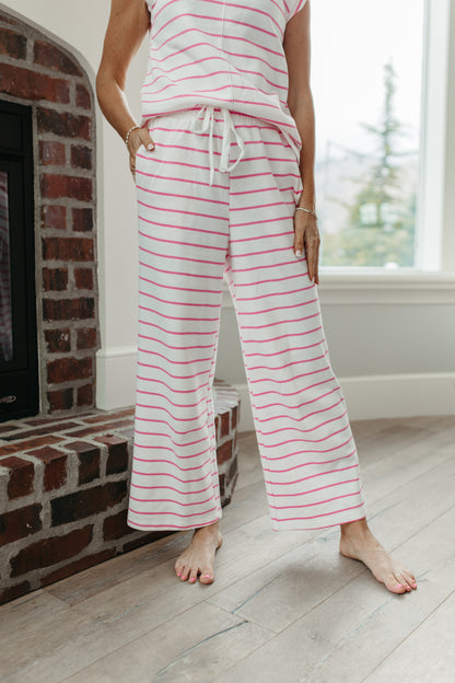 THE ELSIE STRIPED SHORT SLEEVE SET IN PINK