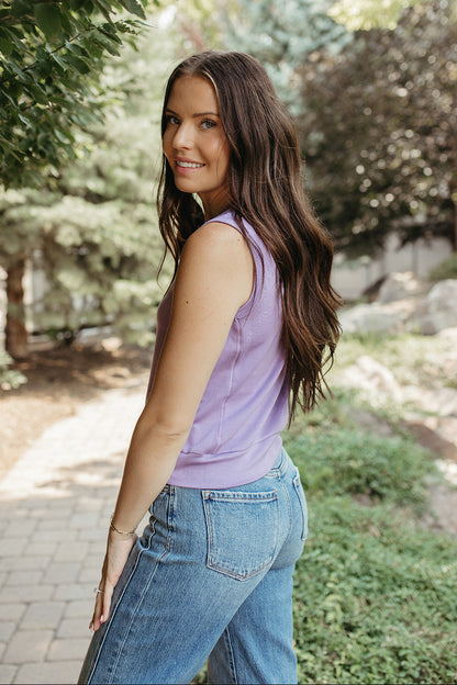 THE KEZIAH SLEEVELESS TOP IN DUSTY PURPLE