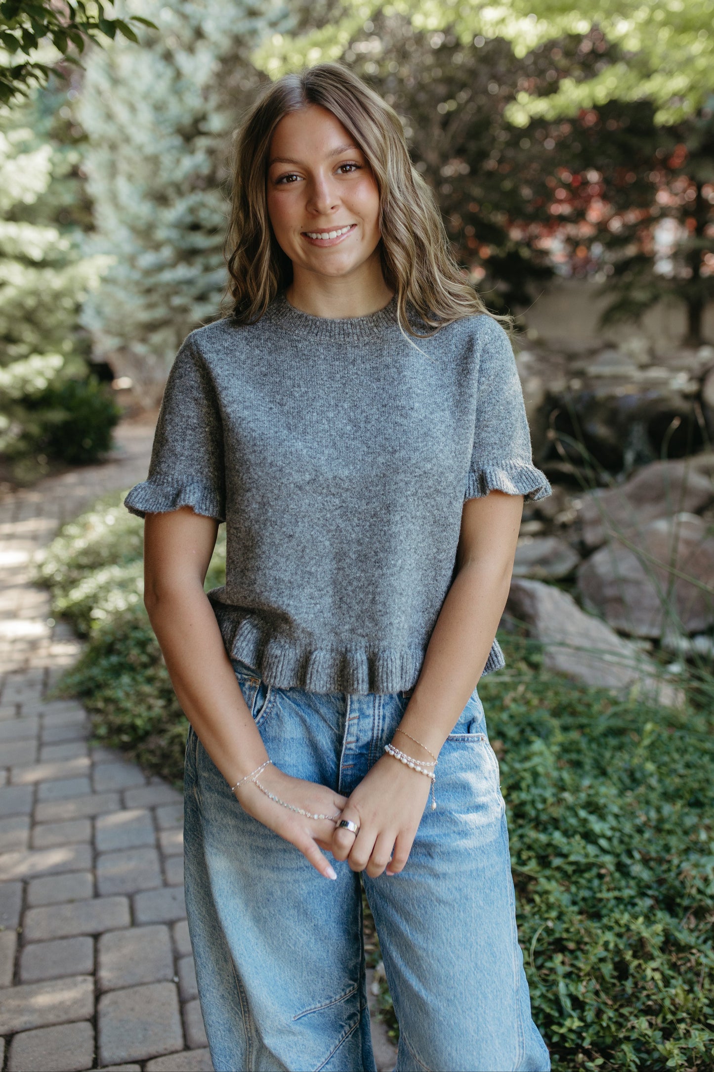 THE CAMERON RUFFLE KNIT TEE IN HEATHER GREY