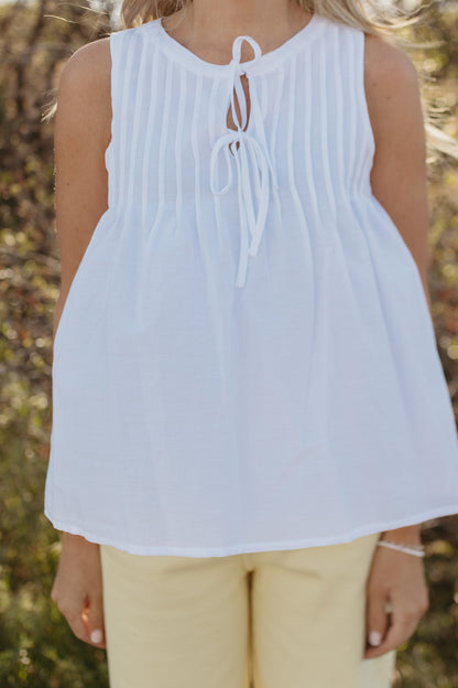 THE KINSLEY PINTUCK COTTON BLOUSE IN WHITE