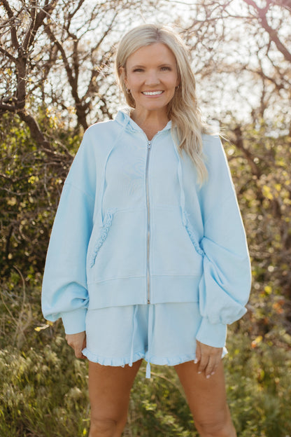 THE ANNIE SET IN LIGHT BLUE