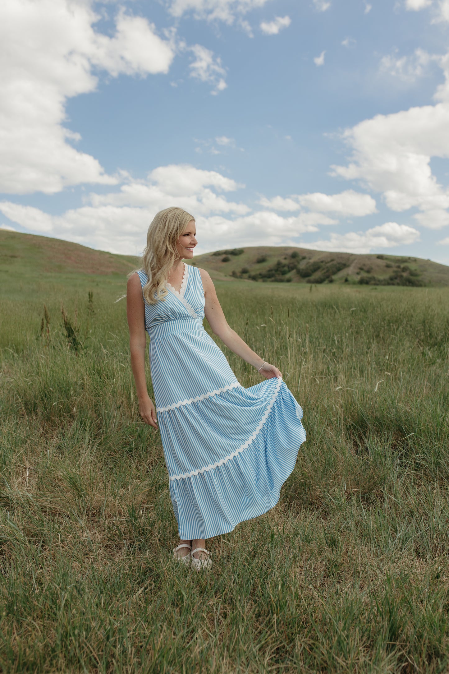 THE PAULINA V-NECK BLUE STRIPED DRESS