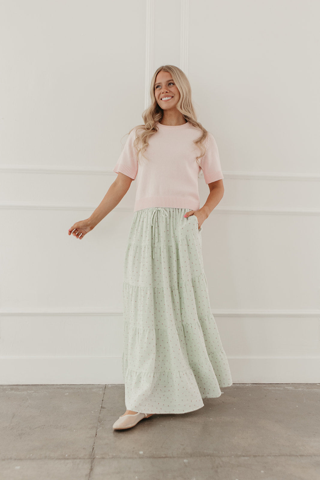 THE MEADOW SHORT SLEEVE SWEATER IN PINK