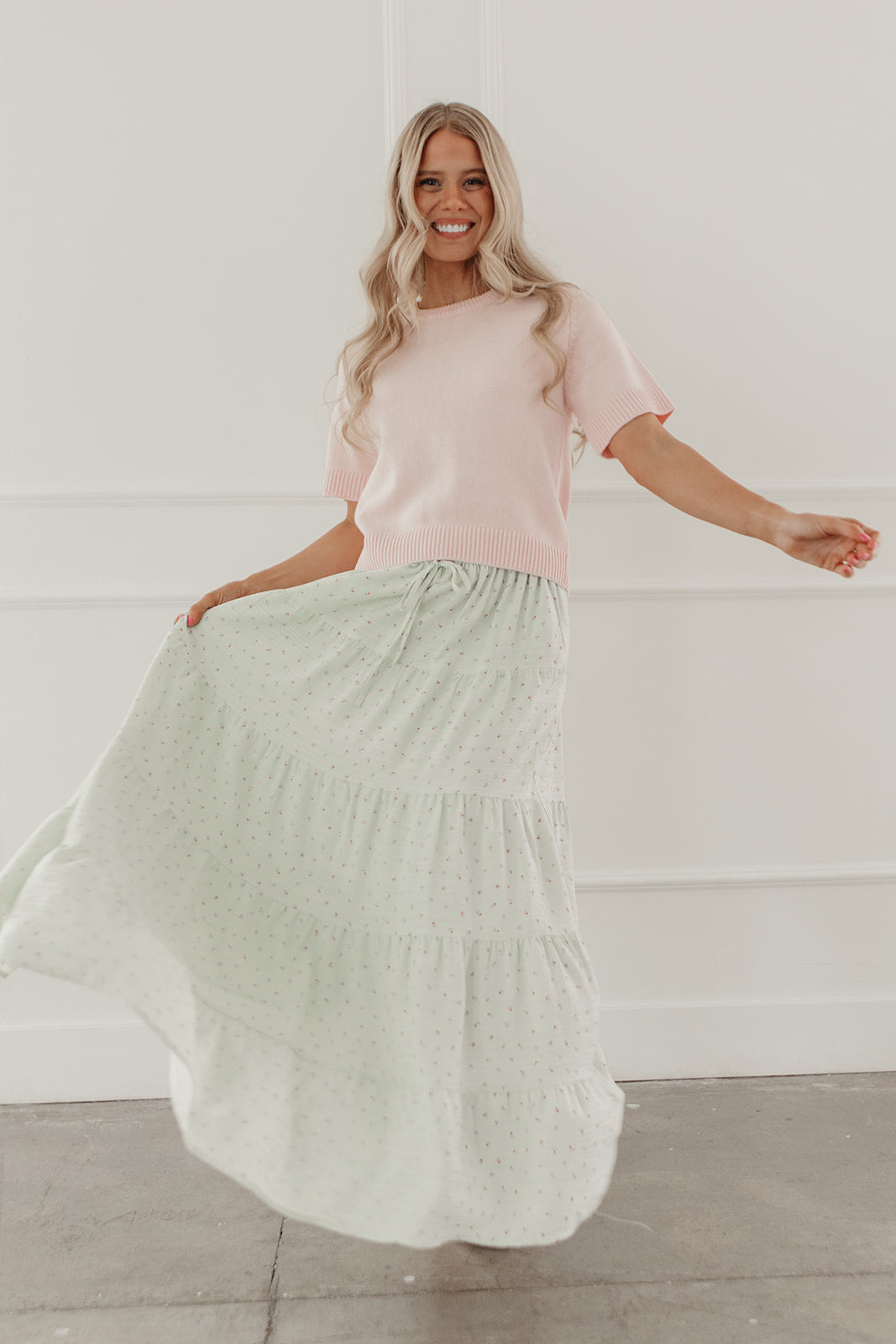 THE MEADOW SHORT SLEEVE SWEATER IN PINK