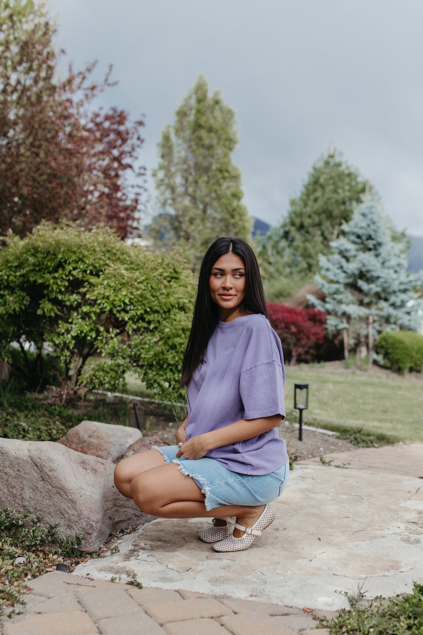 THE JOURNI OVERSIZED SHORT SLEEVE SHIRT IN DUSTY PURPLE