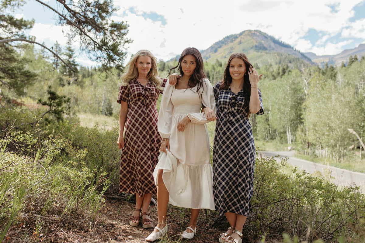 THE IVY PLAID MIDI V-NECK DRESS IN BURGUNDY